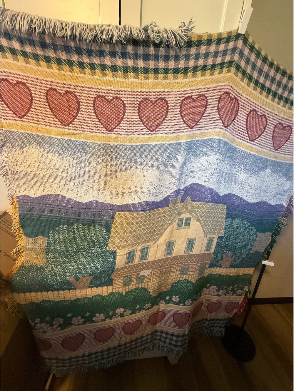 Vintage Reversible Cottage Themed Throw Blanket with Heart Pattern